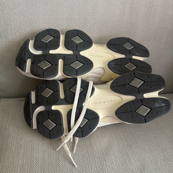 New Balance 9060 Sea Salt/ Concrete Sneakers - Picture 3 of 4